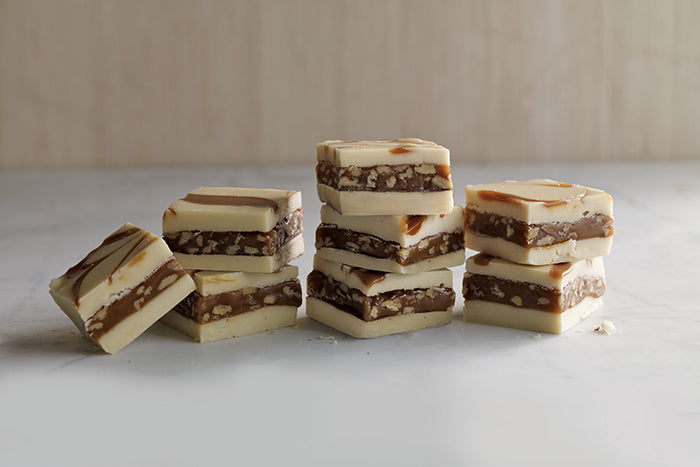 Caramel Pecan Praline Fudge